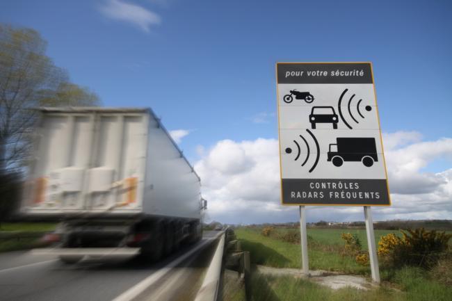 Au volant dâun vÃ©hicule appartenant Ã  son entreprise, un gÃ©rant est Â« flashÃ© Â» par un radar automatique. Doit-il obligatoirement se dÃ©signer auprÃ¨s des autoritÃ©s ?