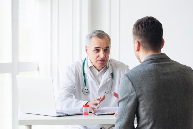 L’employeur est-il tenu de chercher un reclassement en cas d’inaptitude d’un apprenti ?